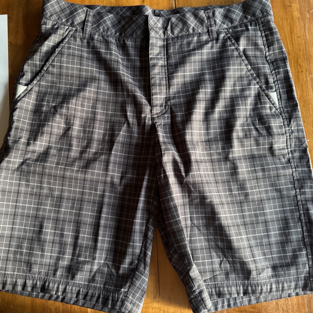 Men's Fila Sport Plaid Golf Shorts 36”waist